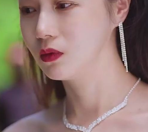 霸道女总裁的超级尊王 第30集